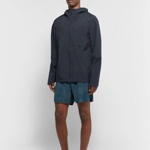 NWT Lululemon Outpour Mr. Porter Black $248 - Size XS